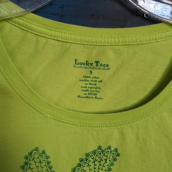 Lucky Brand tshirt - Picture 2 of 2